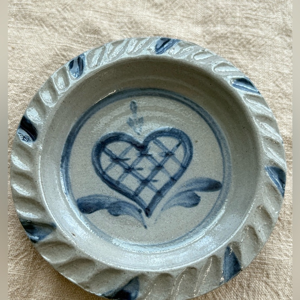 Vintage Rowe Pottery Works dish, rings etc, 30th anniversary 2005